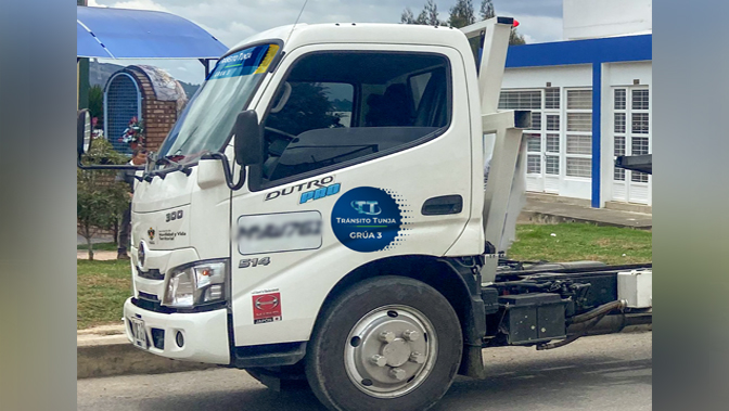 imagen-gruas-transito-tunja2